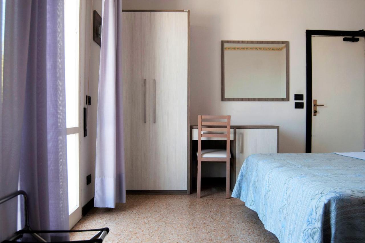 Hotel Ardesia Rimini Eksteriør billede