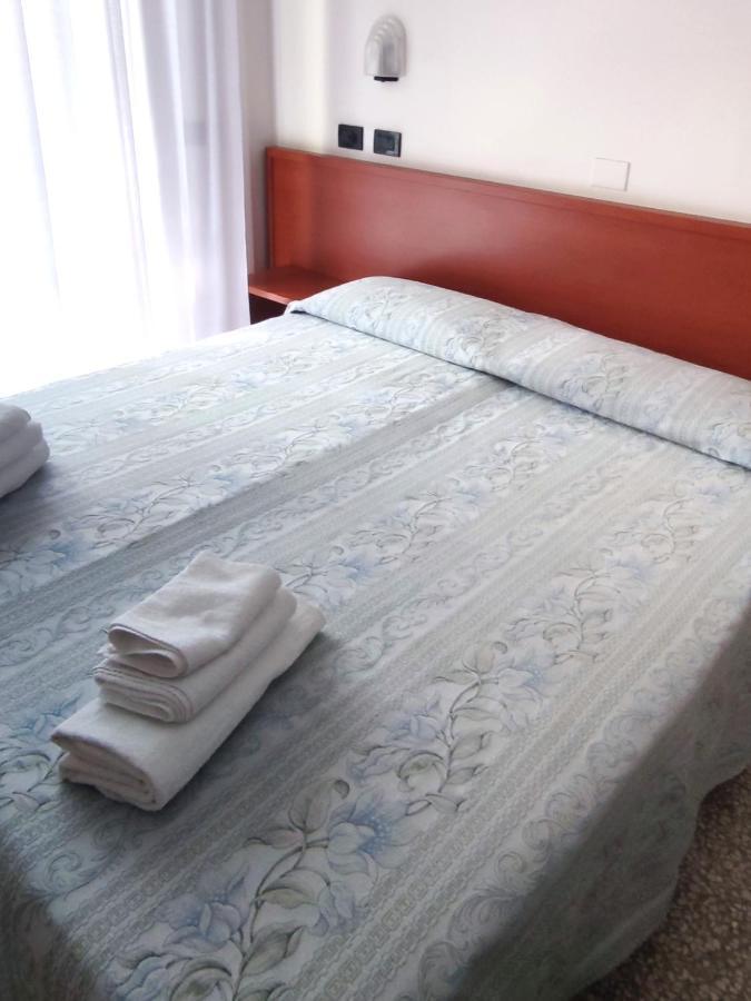 Hotel Ardesia Rimini Eksteriør billede
